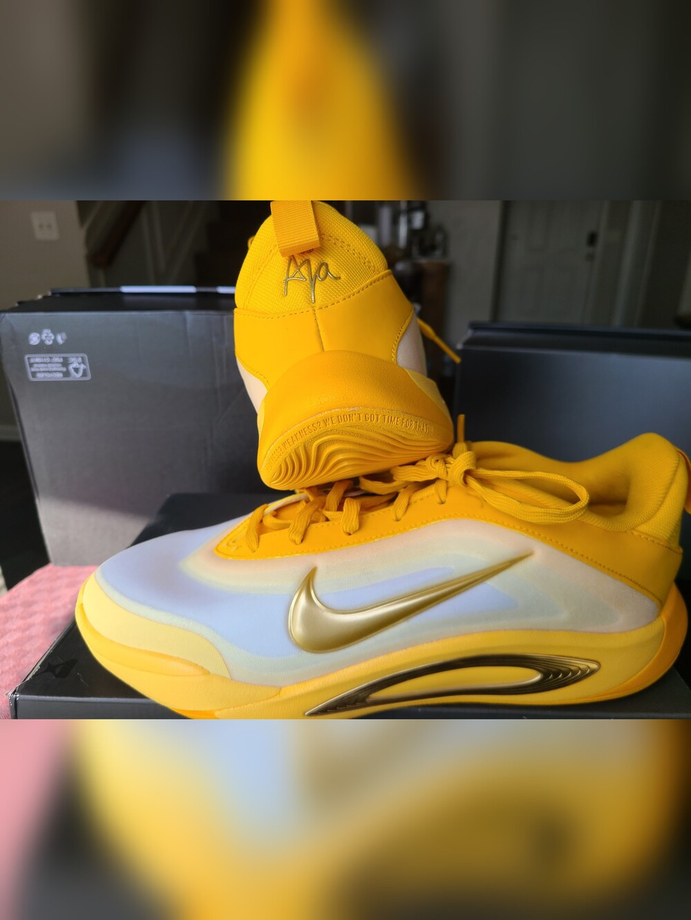 Nike A'One Topaz Gold 7 Youth 8.5 women 7 men new with box